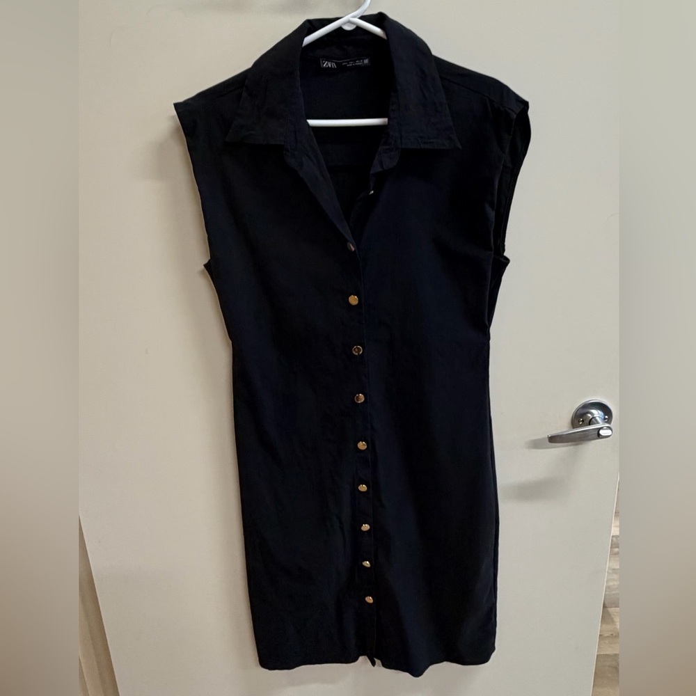 Zara Black Sleeveless Button-Down Dress